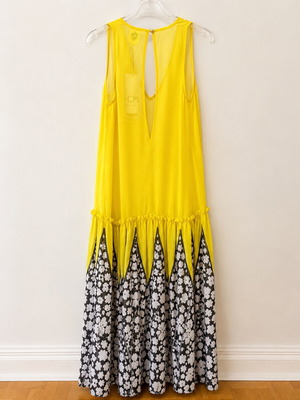 Manolo maxi dress M/L, yellow with black and white floral design