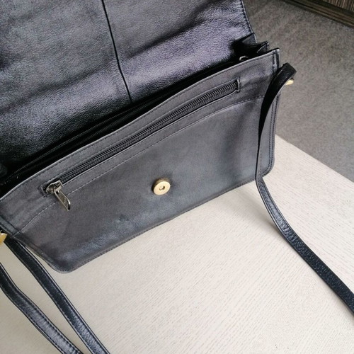 Italian crossbody bag genuine leather black like new