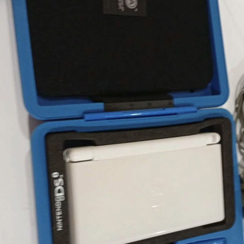 Nintendo DS Lite White used with Super Mario case and charger