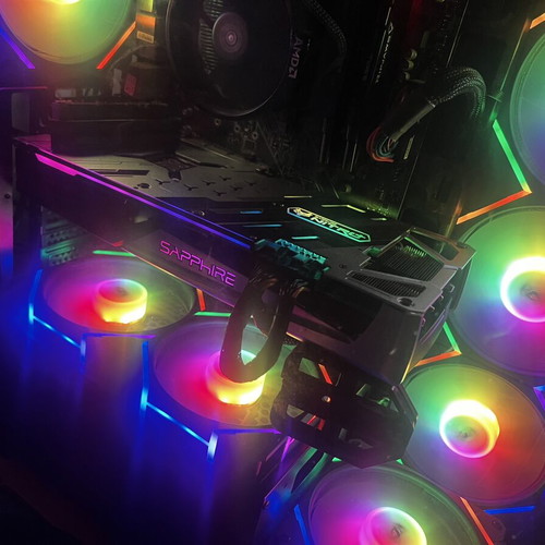 RX 5700XT Sapphire Nitro+ graphics card like new with good temperatures