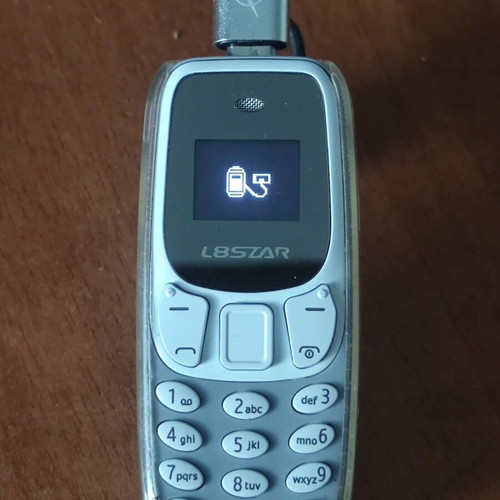 L8STAR BM10 Mini mobile phone like new, dual SIM, gray