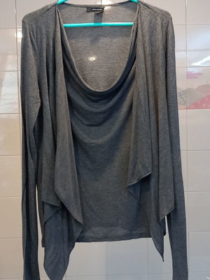 Μπλουζάκι DKNY Jeans γκρι μεταχειρισμένο, μέγεθος S