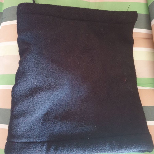 Neck protector used, black, soft, ideal for winter