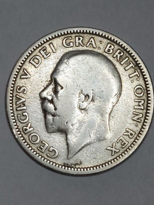 United Kingdom 1931 One Shilling coin used, silver 0.500
