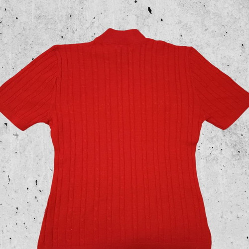 Red blouse with wool and short sleeves like new, size M