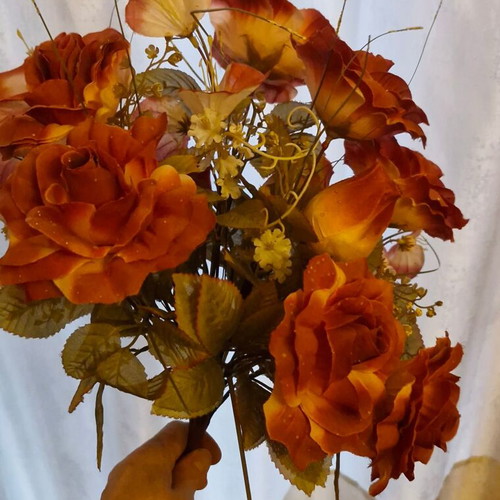 Artificial flowers decorative bouquet 40 cm like new