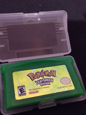 Pokemon Leaf Green USA Version like new for Nintendo