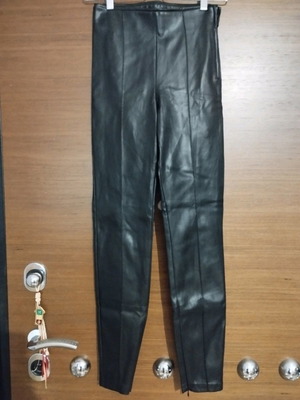Zara faux leather leggings used, size XS