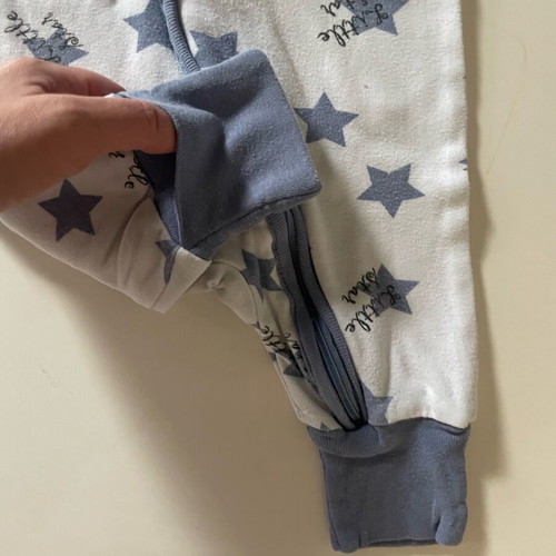 Baby bodysuit like new for 1-3 months