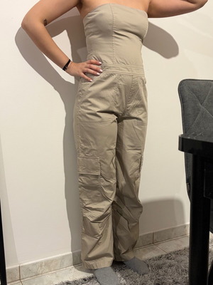 Ολόσωμη φόρμα Zara στραπλες μπεζ σαν καινούργια, μέγεθος M