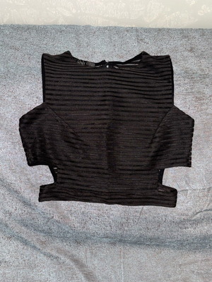 Black shirt new, size S