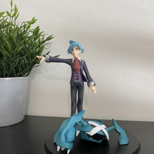 Pokemon Steven & Metagross figure like new