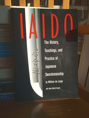 Iaido Τεχνική και Ιστορία του IAIDO με πλούσιο φωτογραφικό υλικό, καινούργιο