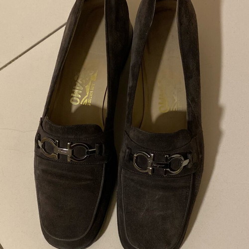 Salvatore Ferragamo gray moccasins like new with silver buckle