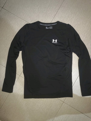 Under Armour Heatgear Compression Shirt new, size XL, black