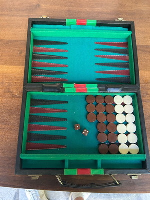 Backgammon set case
