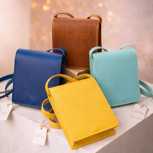 Leather shoulder bag new with multiple compartments