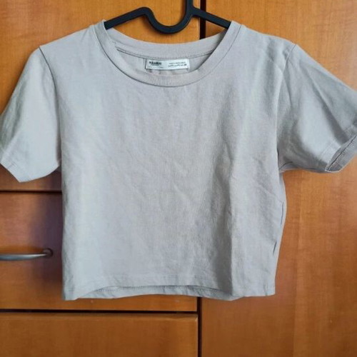 Pull & Bear beige blouse like new, size M