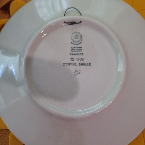 Royal Copenhagen collector wall plate new, windmill in Dybbøl Denmark