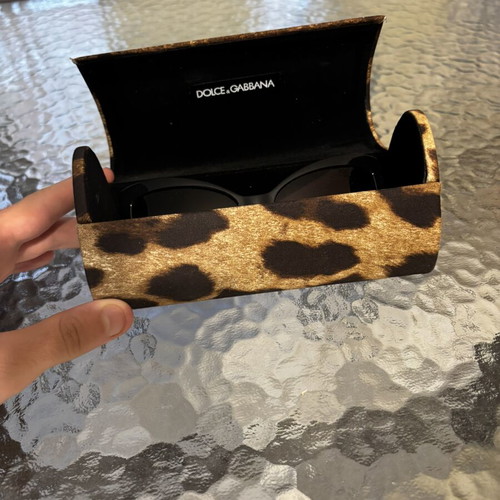 Dolce & Gabbana sunglasses like new, black glossy acetate with gold logo