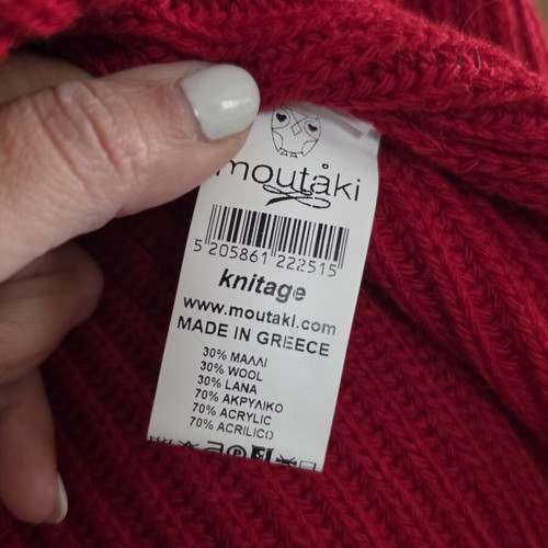 Moutaki knitted sweater new, one size, red