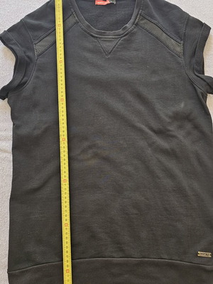 BodyTalk men's sleeveless shirt Large, like new, black