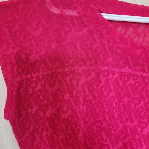 4 S/M Sports T-Shirts