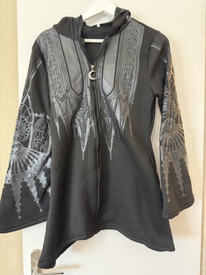 Gothic Jacket with Hood and Moon Zipper Charm, Like New, Medium