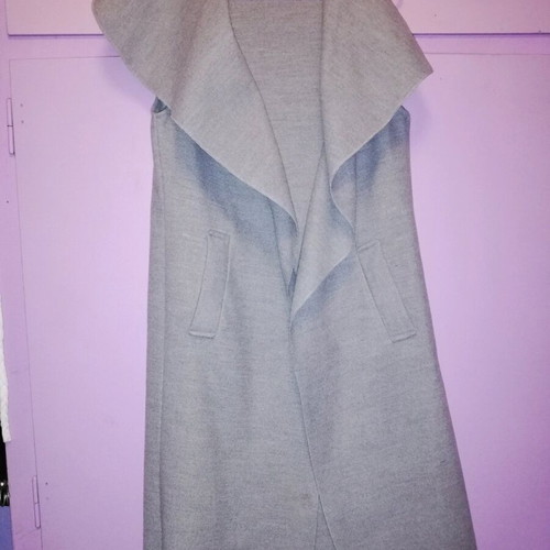 Grey vest like new, size M fits also S