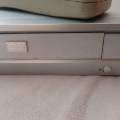 Bluesky GN5.1C DVD/CD player like new with remote and SCART cable