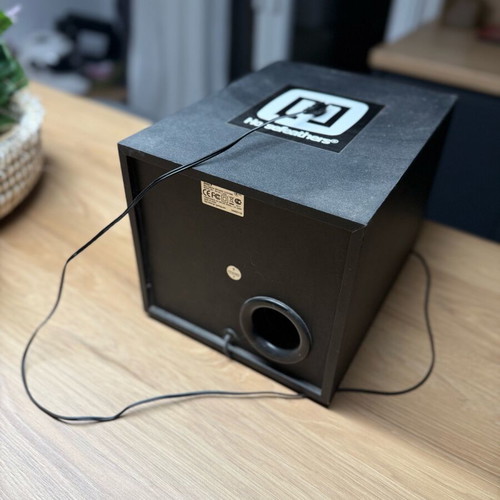 Genius subwoofer 40 watt used