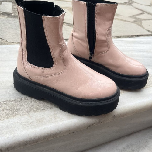 Zara girl boots size 32 used, beige