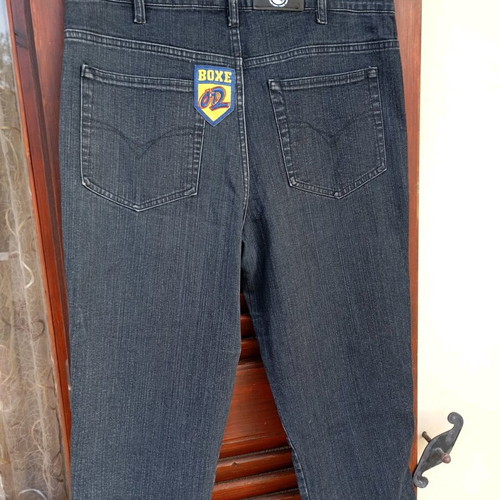 Jeans Capri Pants XL like new, blue, stretch fabric