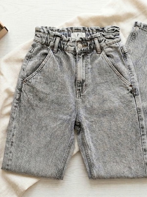 Pink Woman Grey Acid-Wash Jeans Paperbag Style Like New