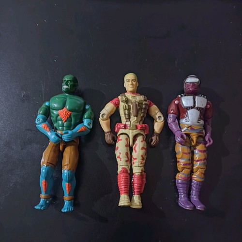G.I. Joe collectible figures used, pack