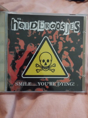 De Heideroosjes Smile...You're Dying CD used, melodic punk