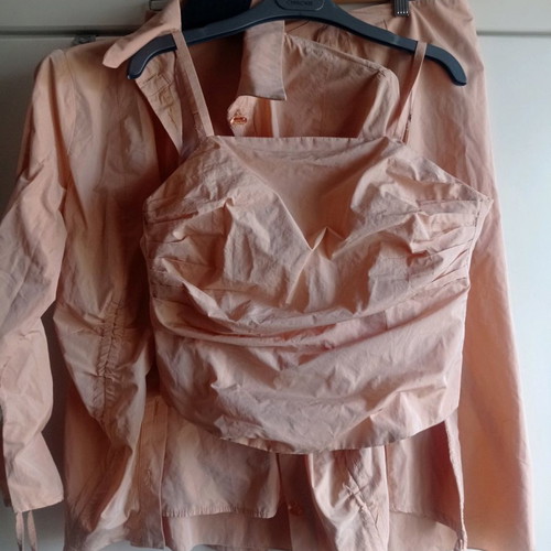 ESTI women's set, pale peach with decorative buttons and gathers, 3 pieces