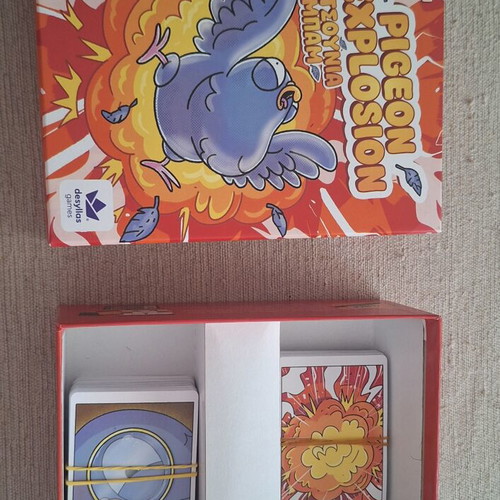 Pigeon Explosion board game like new