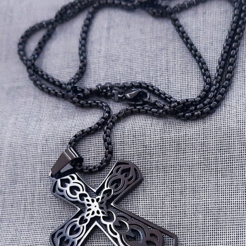 Cross pendant with chain, black stainless steel, large Celtic design