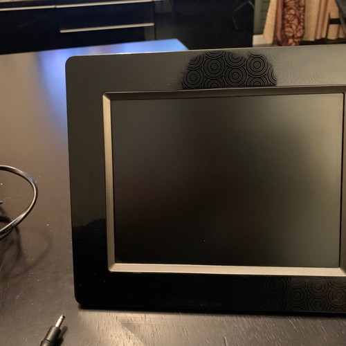 Photo frame Samsung SPF 85H μεταχειρισμένο με φορτιστή