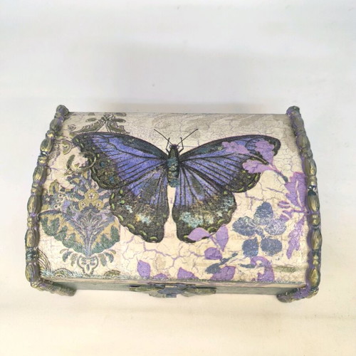 Handmade box with flowers and butterflies new
