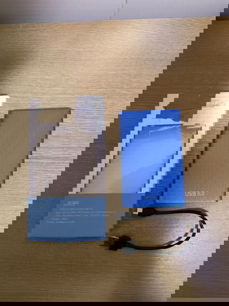 Εντελώς καινούργια θήκη για φορητό εξωτερικό σκληρό δίσκο, μοντέλο YSHDD01.
