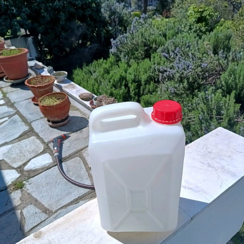 Plastic container new 12 liters suitable for food