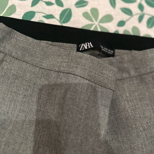 Zara pants grey small like new
