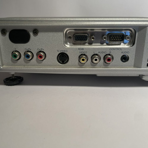 Hitachi CP-X275 XGA LCD projector used, full functionality