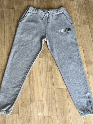 Trapstar pants gray size L like new