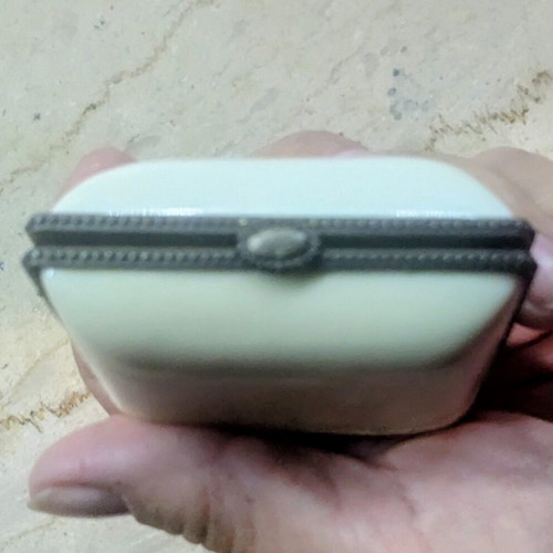 Vintage minimalist ivory porcelain and brass jewelry box