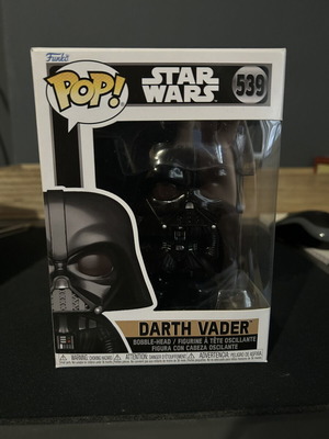 Funko Pop Darth Vader 539 like new