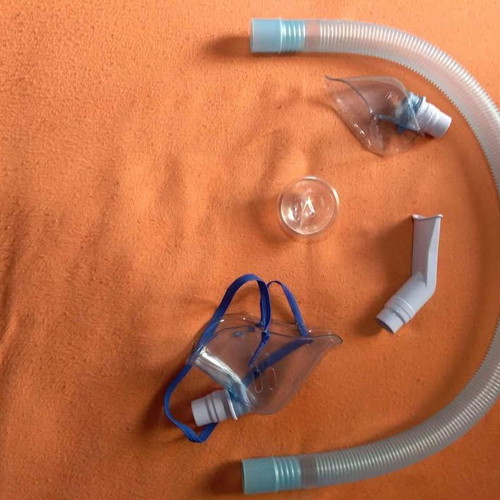 Children's inhaler used, working condition