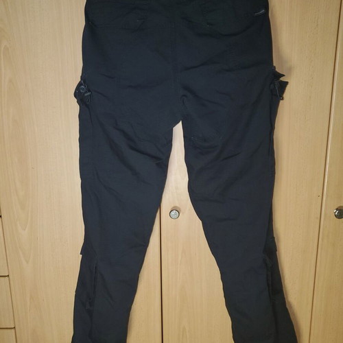 Pentagon ACU 2.0 set like new, jacket Medium, pants Large